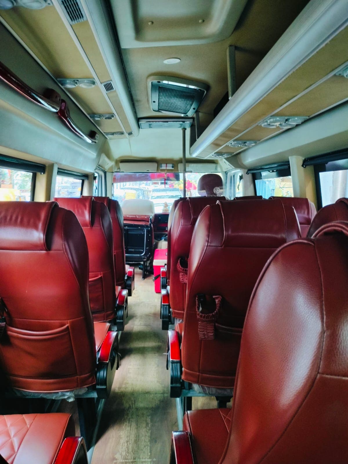 Tempo Traveller (9-20 Seater) view 4